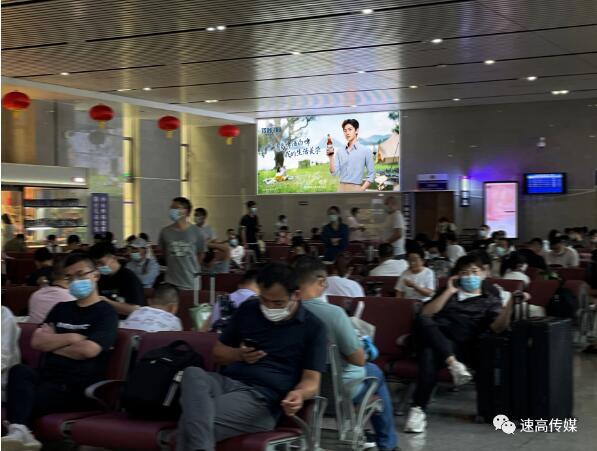 酒行業(yè)戶外廣告勢(shì)頭迅猛，行業(yè)發(fā)展向好！
